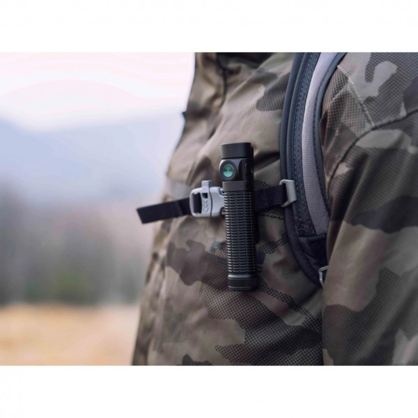 Ліхтар Olight Baton 4 Pro CW, чорний