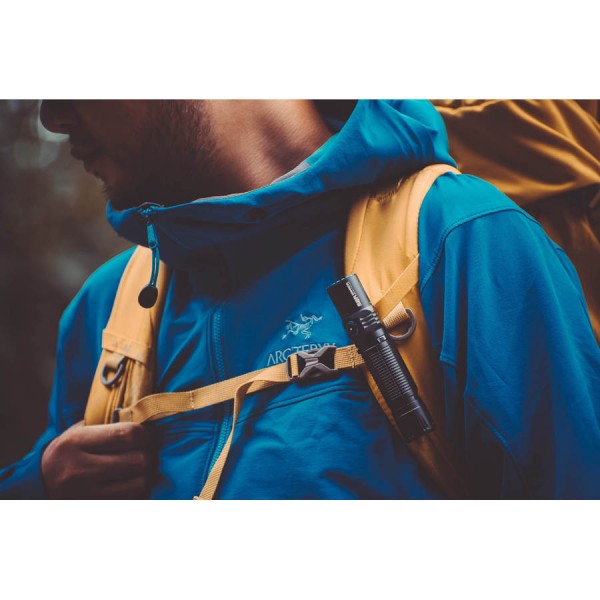 Ліхтар Olight M2R Warrior NW/CW + акумулятор Li-ion 3500 мА/год, зарядне USB