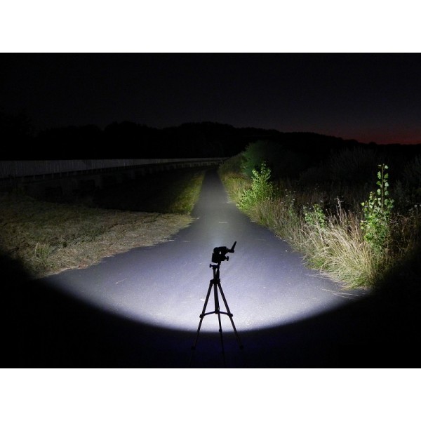 Ліхтар Olight R50 Seeker